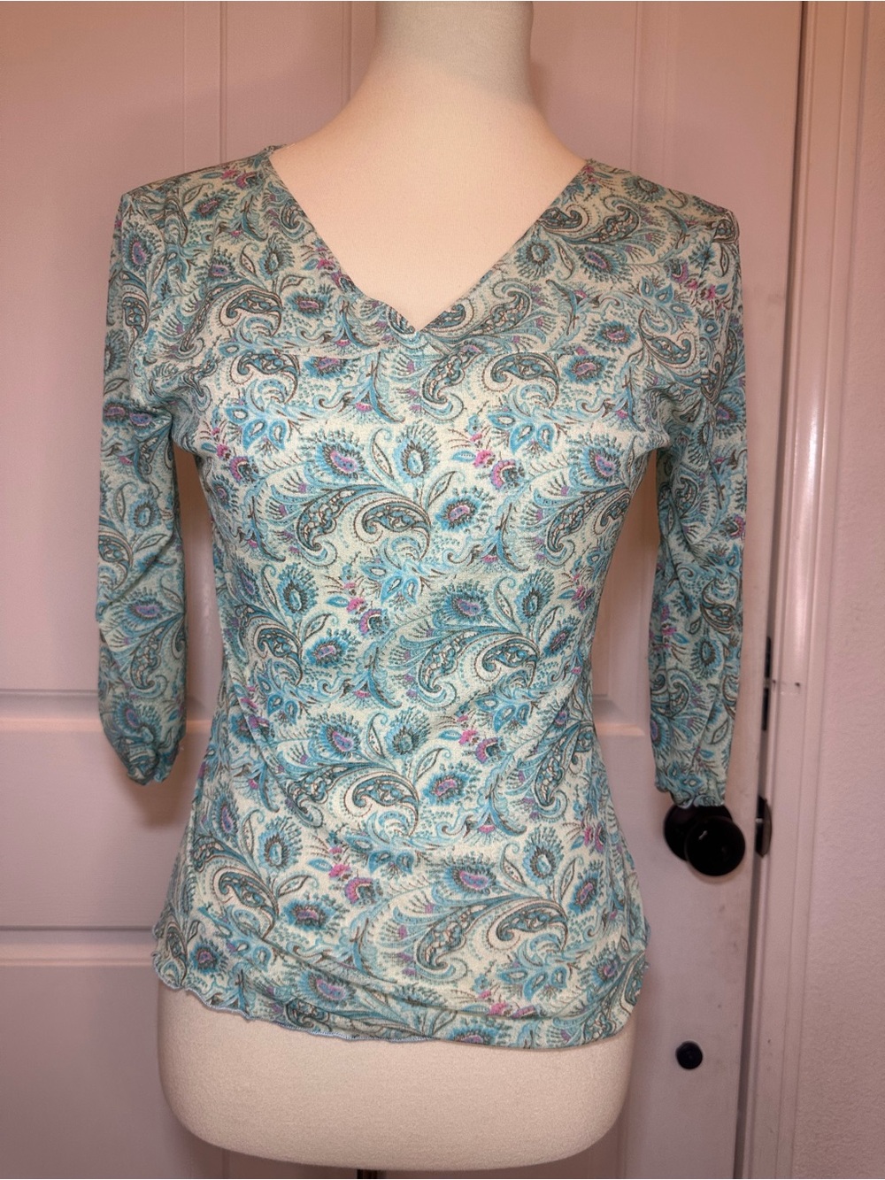 Vintage nwot Jasmine Teal Paisley V-Neck Long Sleeve Top